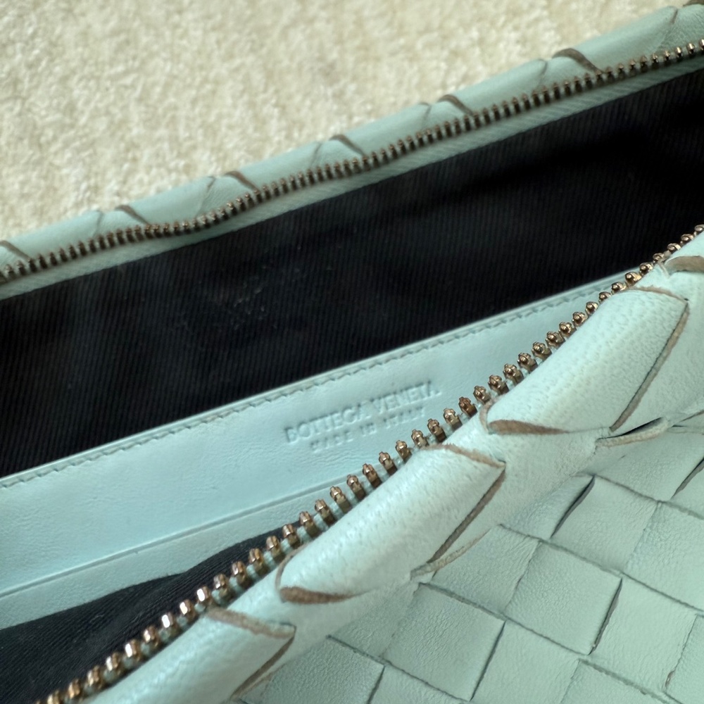 Bottega Veneta Intrecciato Woven Napa Leather Pouch - Picture 2 of 5
